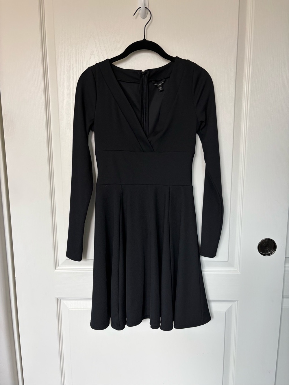 G by Guess Black Long-Sleeve V-Neck Fit & Flare Dress